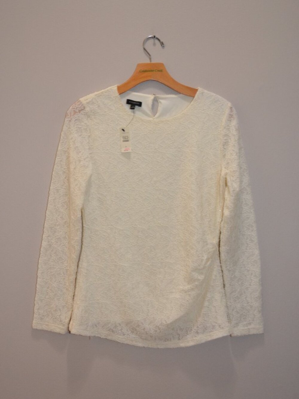 Talbot's New Off white long sleeve lace Overlay Floral Scallop Top, sz Small - Picture 4 of 7